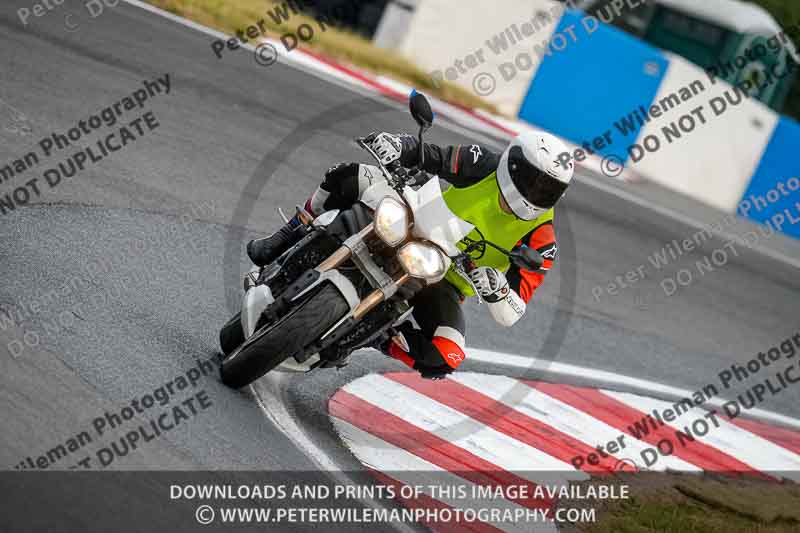 donington no limits trackday;donington park photographs;donington trackday photographs;no limits trackdays;peter wileman photography;trackday digital images;trackday photos